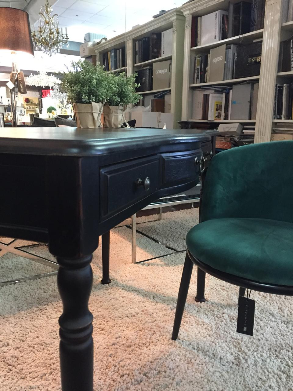 Стол письменный Miranda&Serena