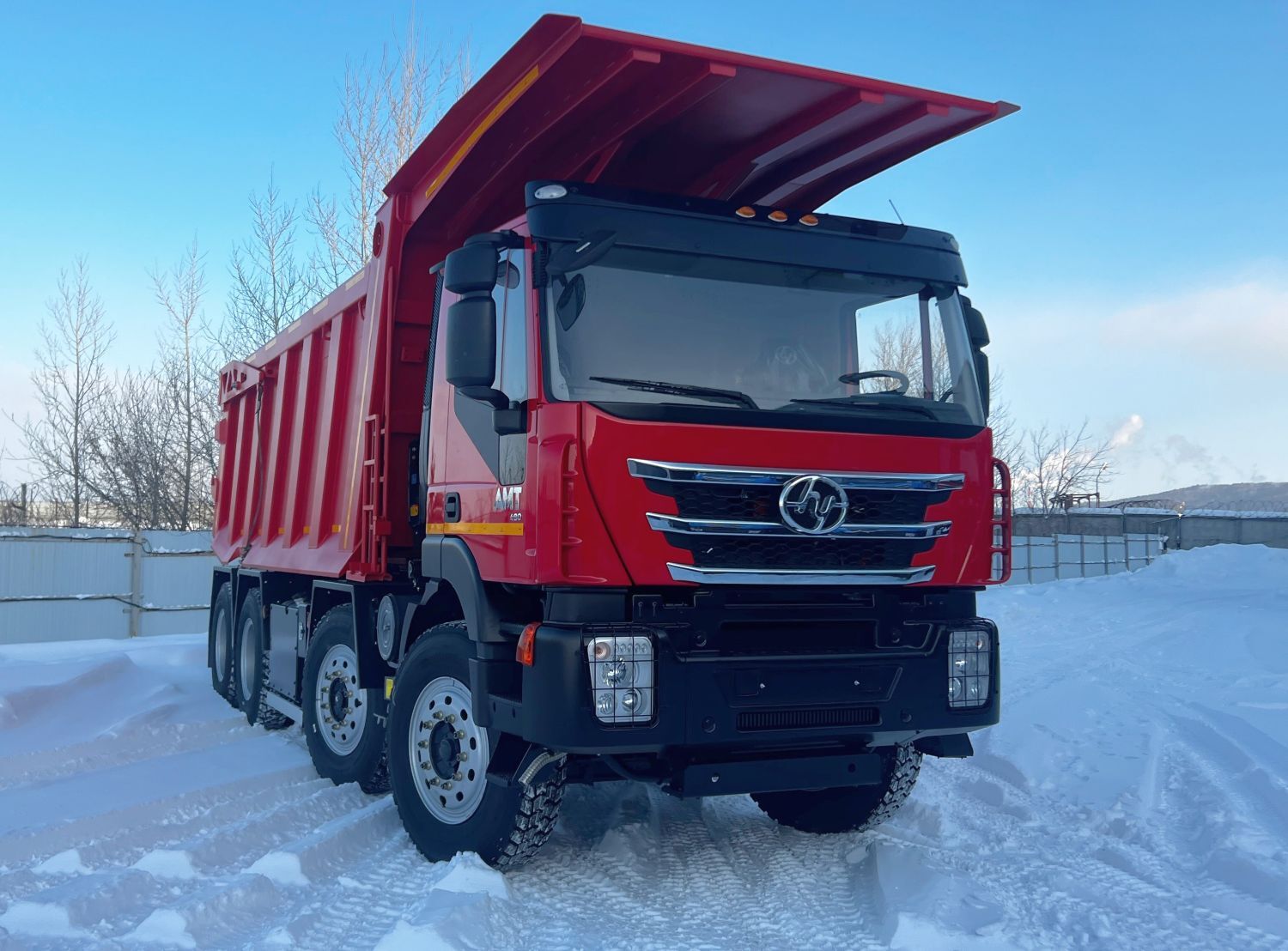 Самосвал карьерный «AMT 752901» 8х4