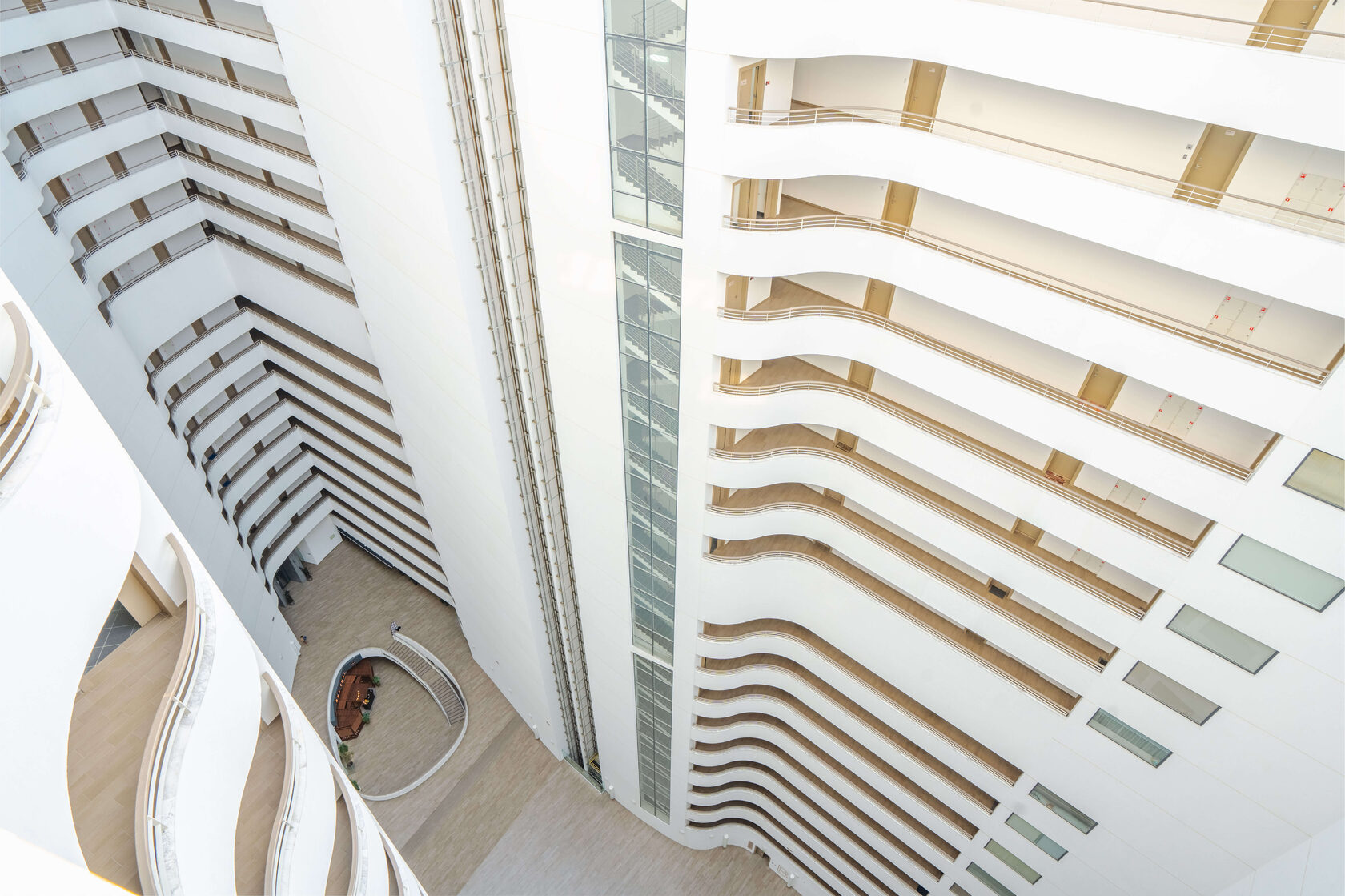 Актёр Гэлакси — лобби и атриум