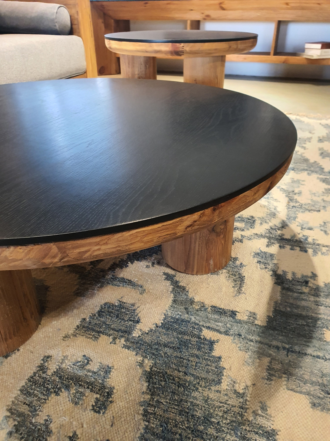 Стол  Miranda&Serena   Y909