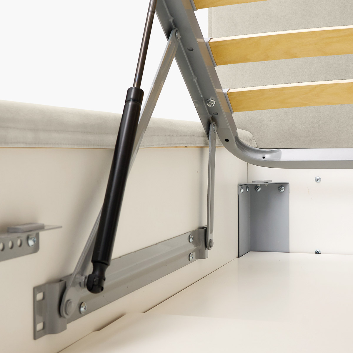 Удобный и лёгкий подъёмный механизм*