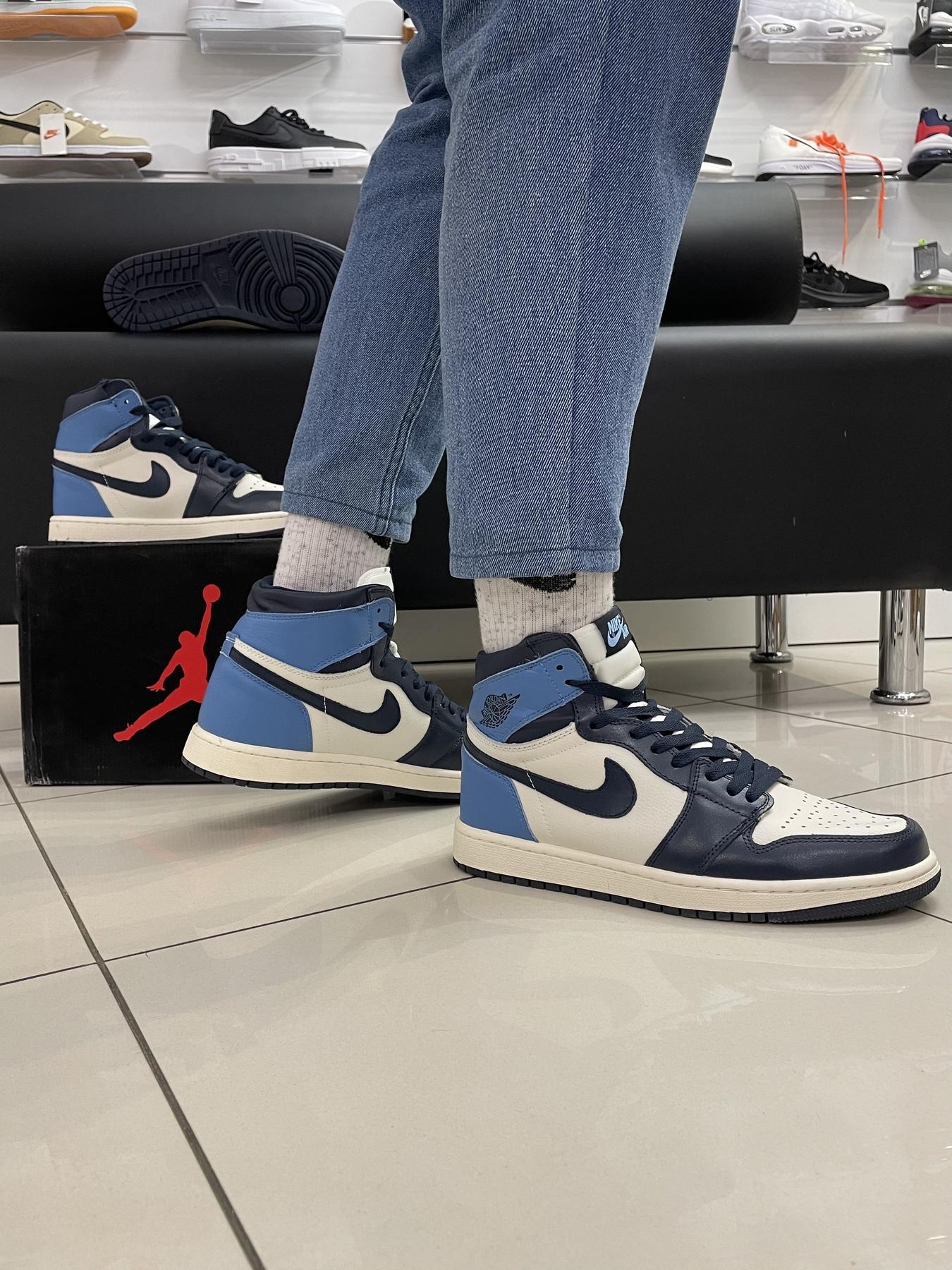 Blue best sale jordans nike