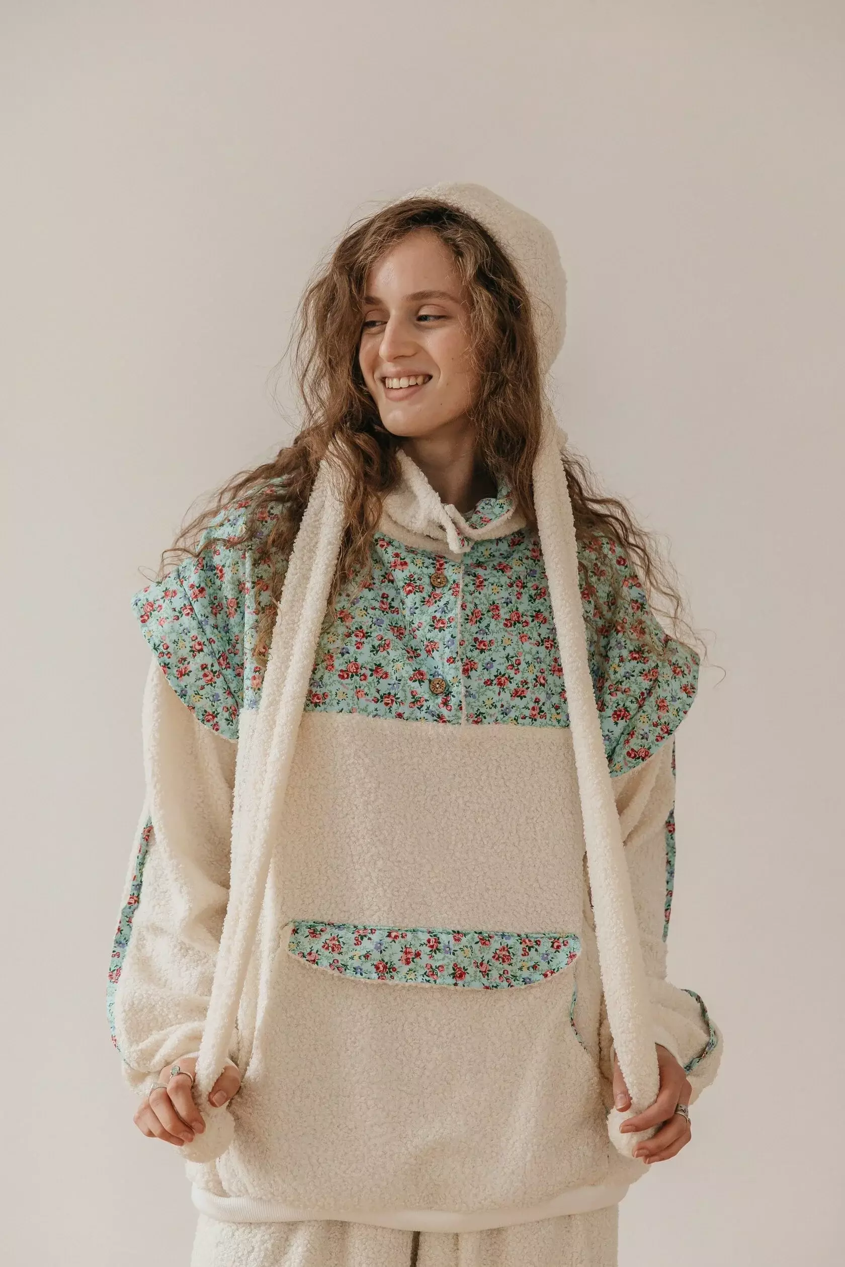 Чепчик из экомеха