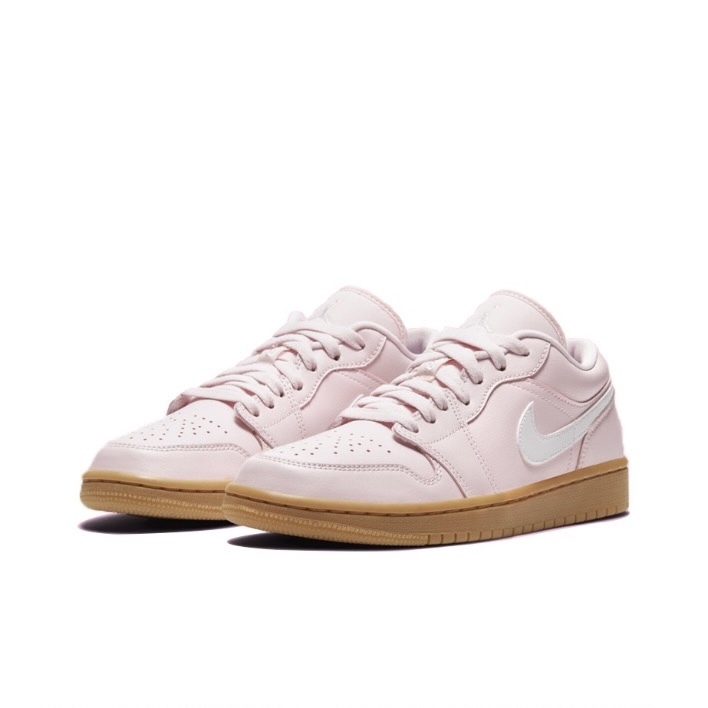 aj1 low pink gum