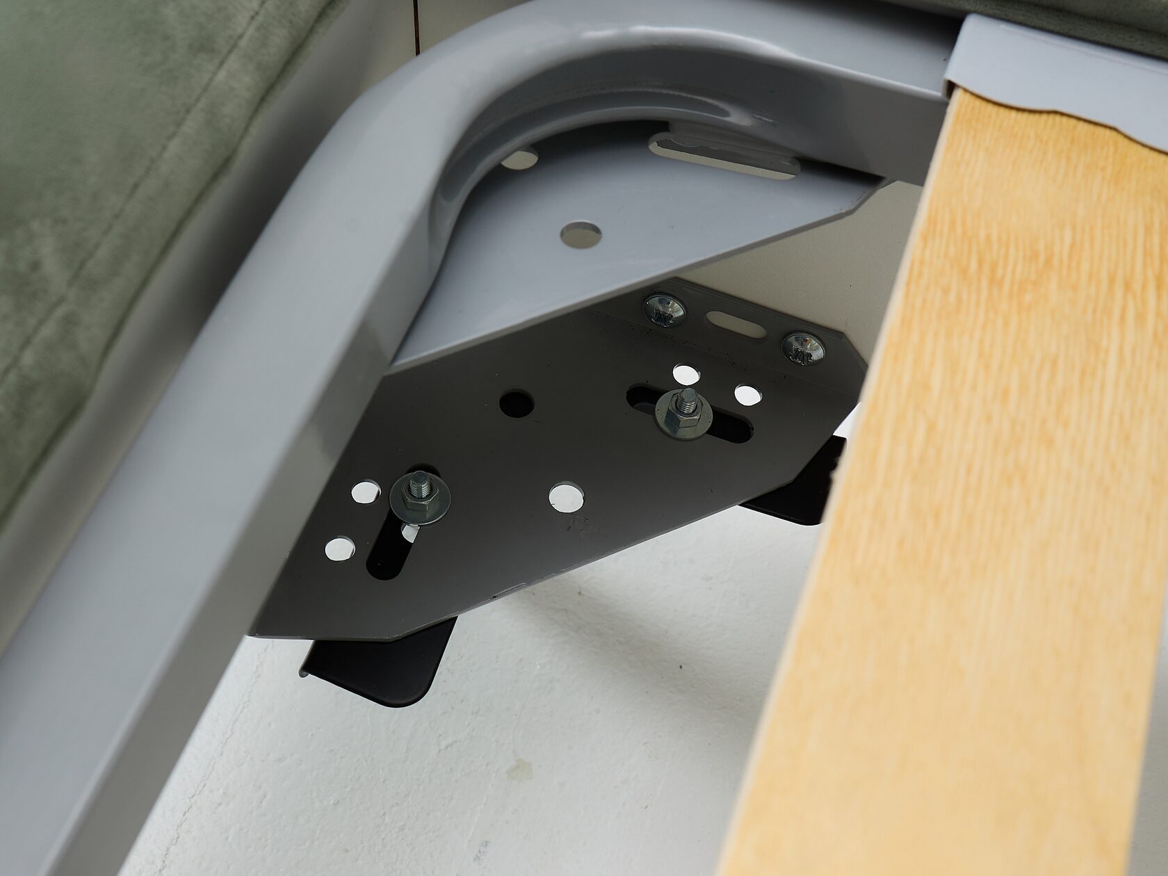 Фурнитура повышенной надёжности