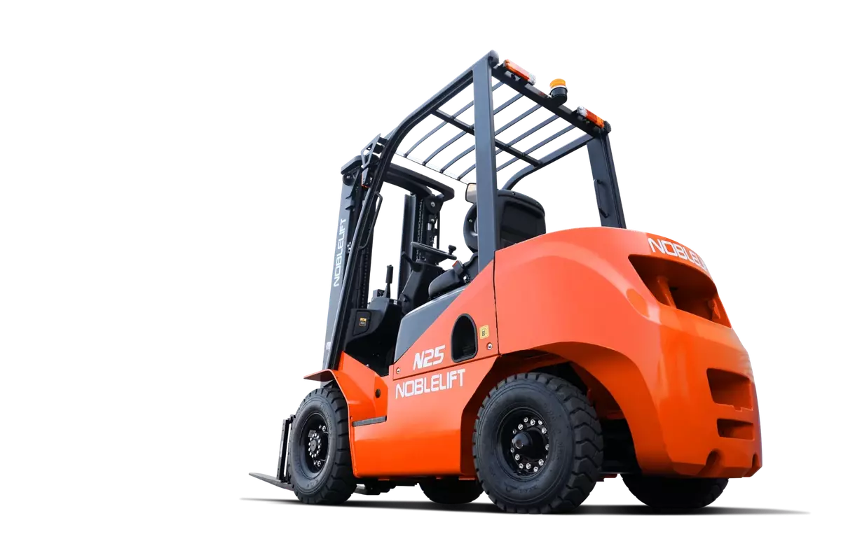 Дизельный погрузчик NOBLELIFT FD15N г/п 1500 кг, мачта 3000 мм