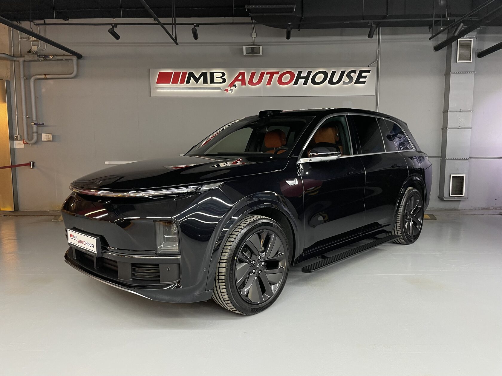 1:18 horch 853. Авто 1 12. Porsche 911 gt3 rs на пульте управления. Газ-12 зим,белый масштаб 1:12. Газ м20 победа модель.