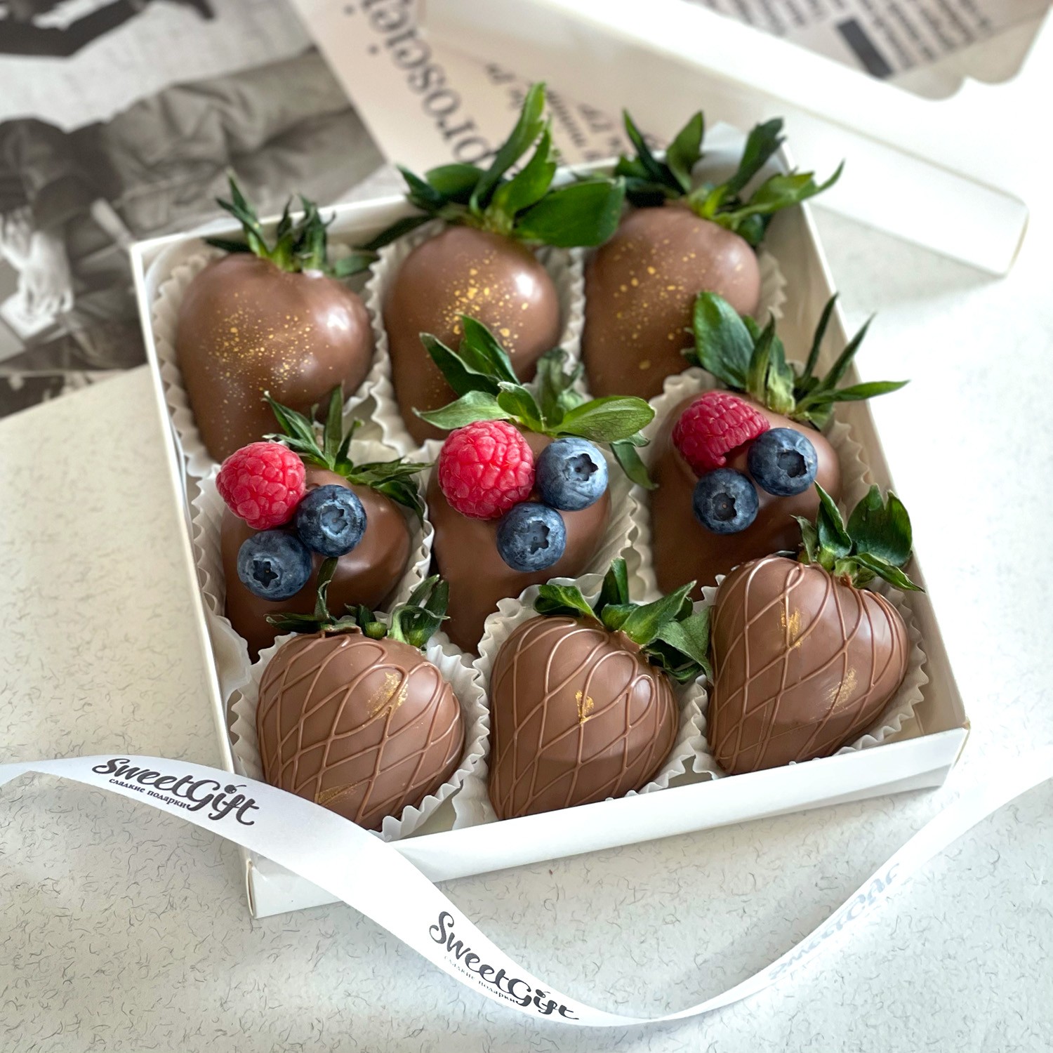 Клубника в шоколаде 'Choco bonbons'