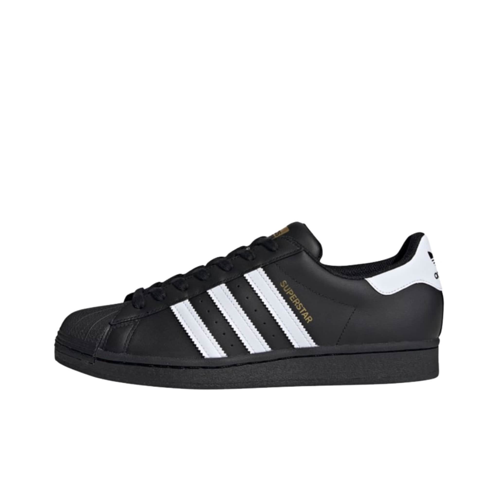 Black store superstar shoes