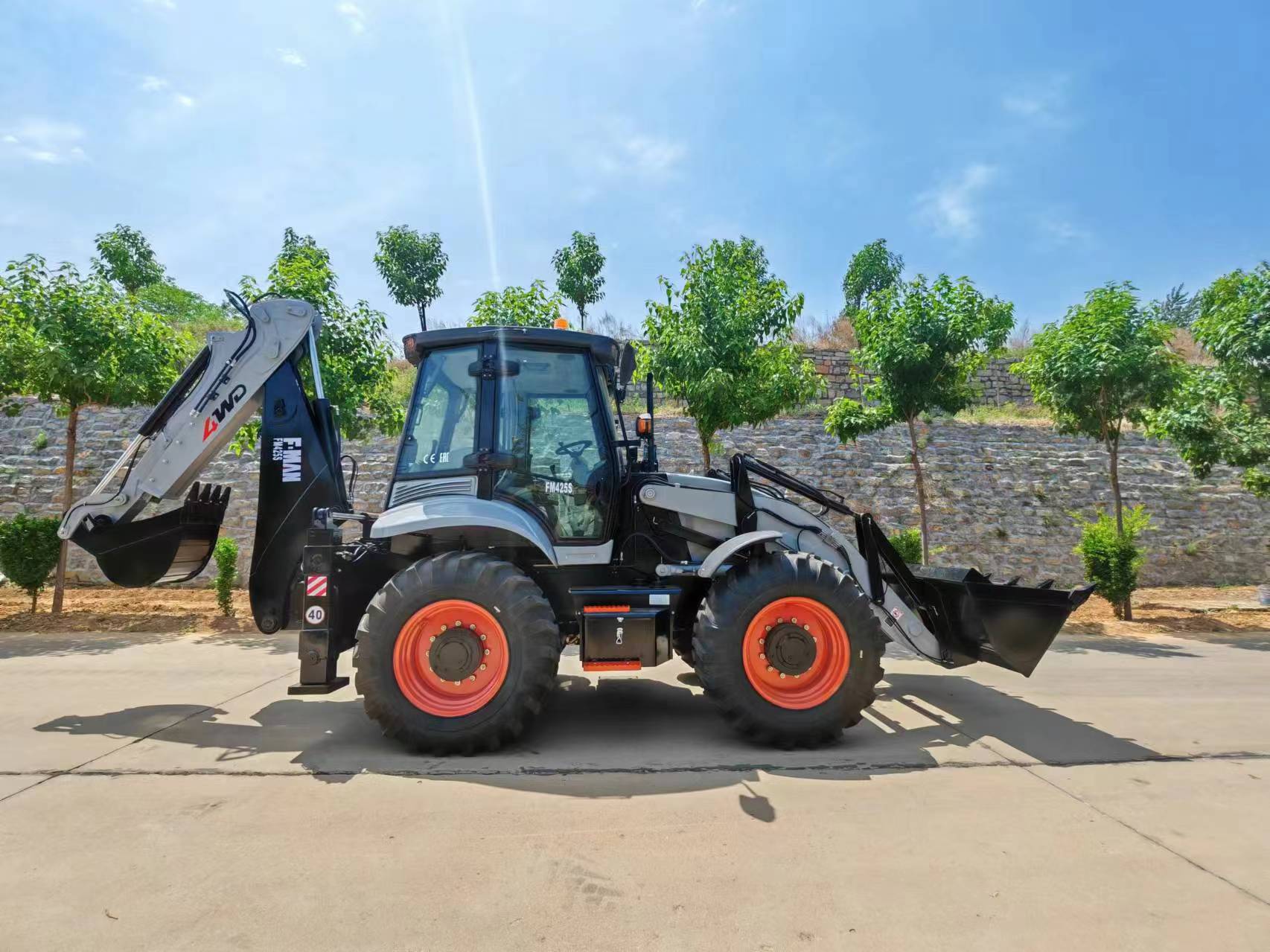 Экскаватор FM425S