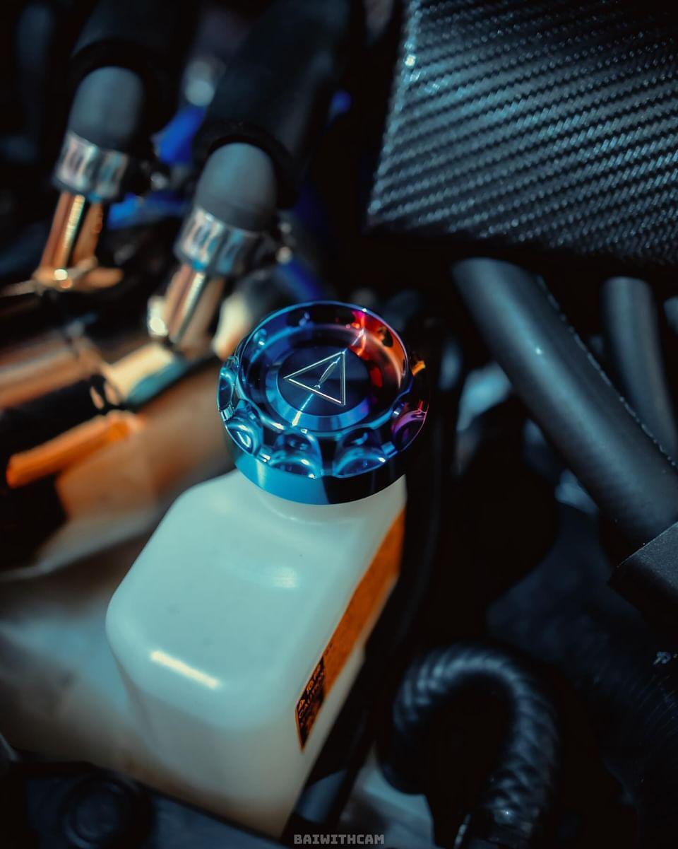 Titanium coolant tank cap for Lexus RCF/GSF/ISF/IS500/LC500