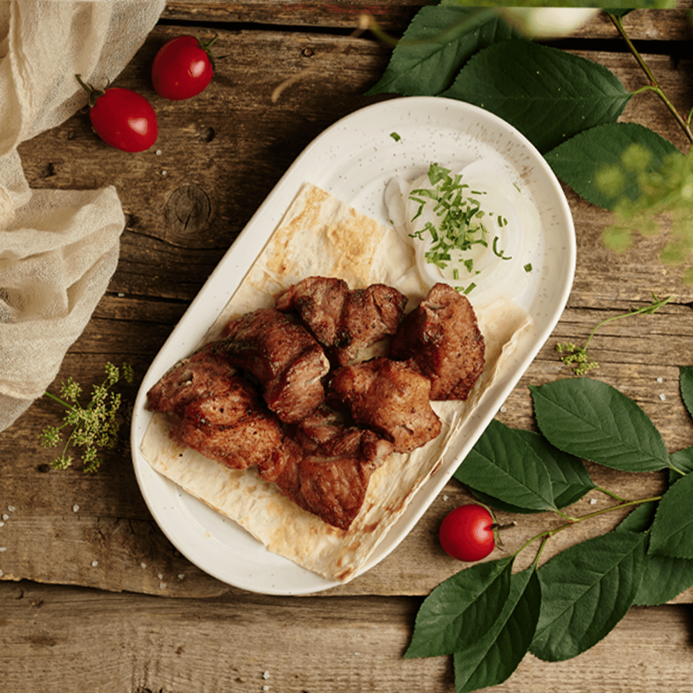 Шашлык из свинины из меню «Ахали»