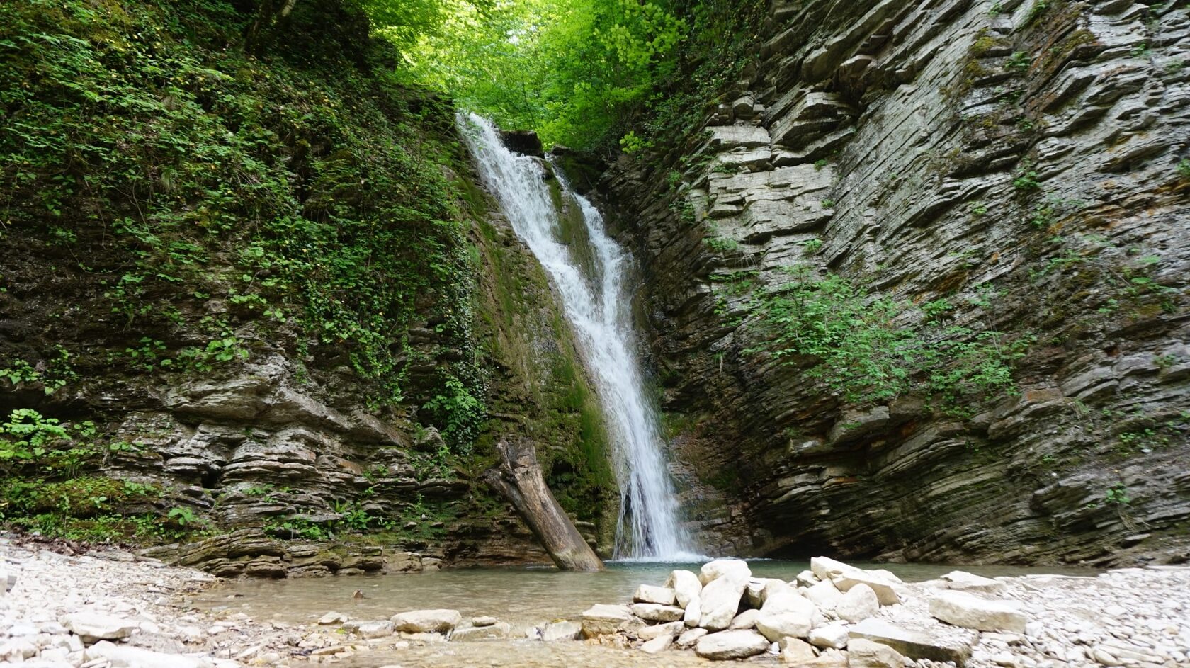 Геленджикский водопад