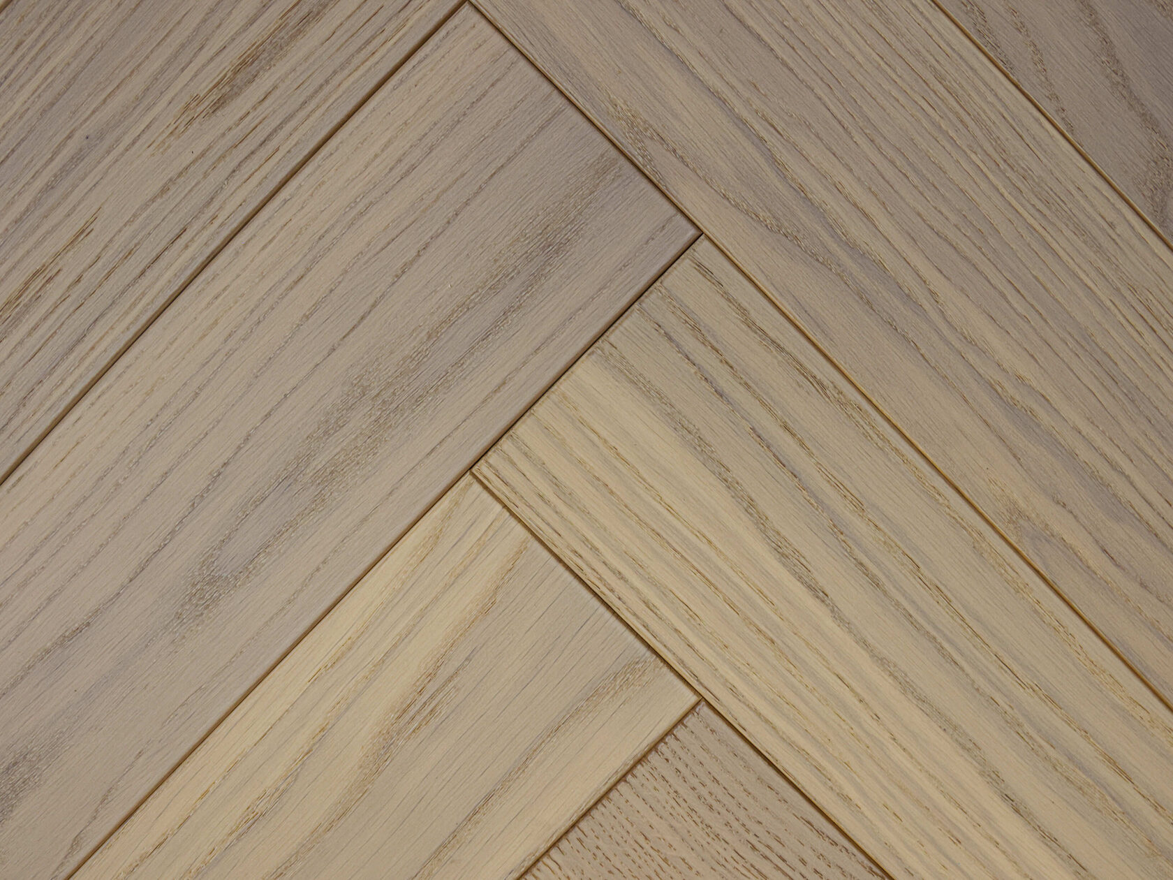 Инженерная доска AlixFloor Английская елка Дуб светлый матовый ALX1020HB