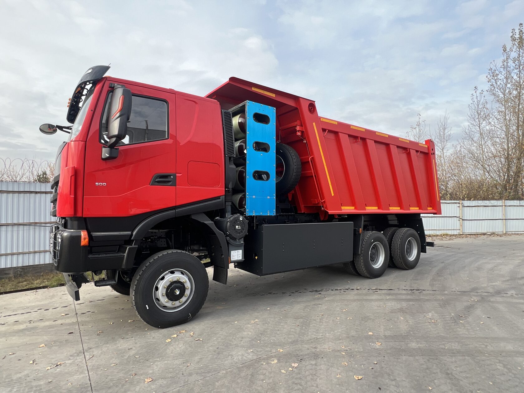 Самосвал АМТ 658910 6х6 на метане CNG