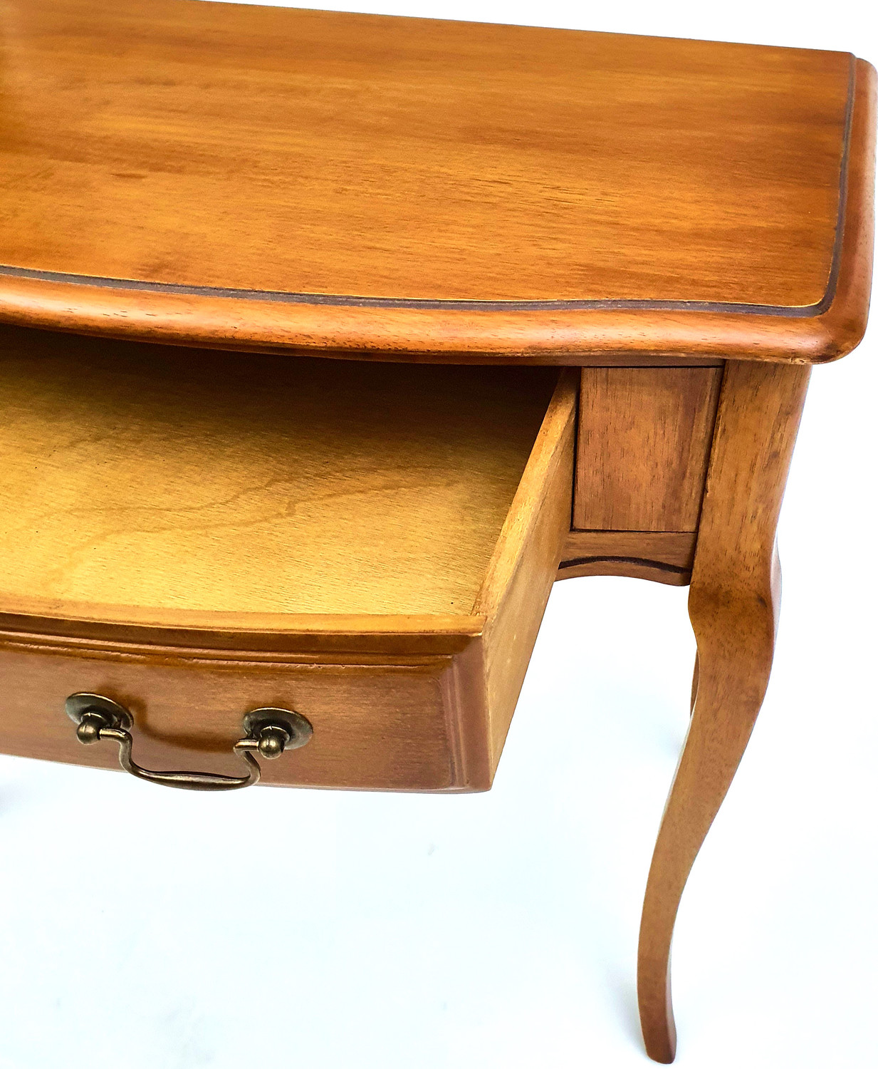 Консоль  Miranda&Serena   H823 (D71)  