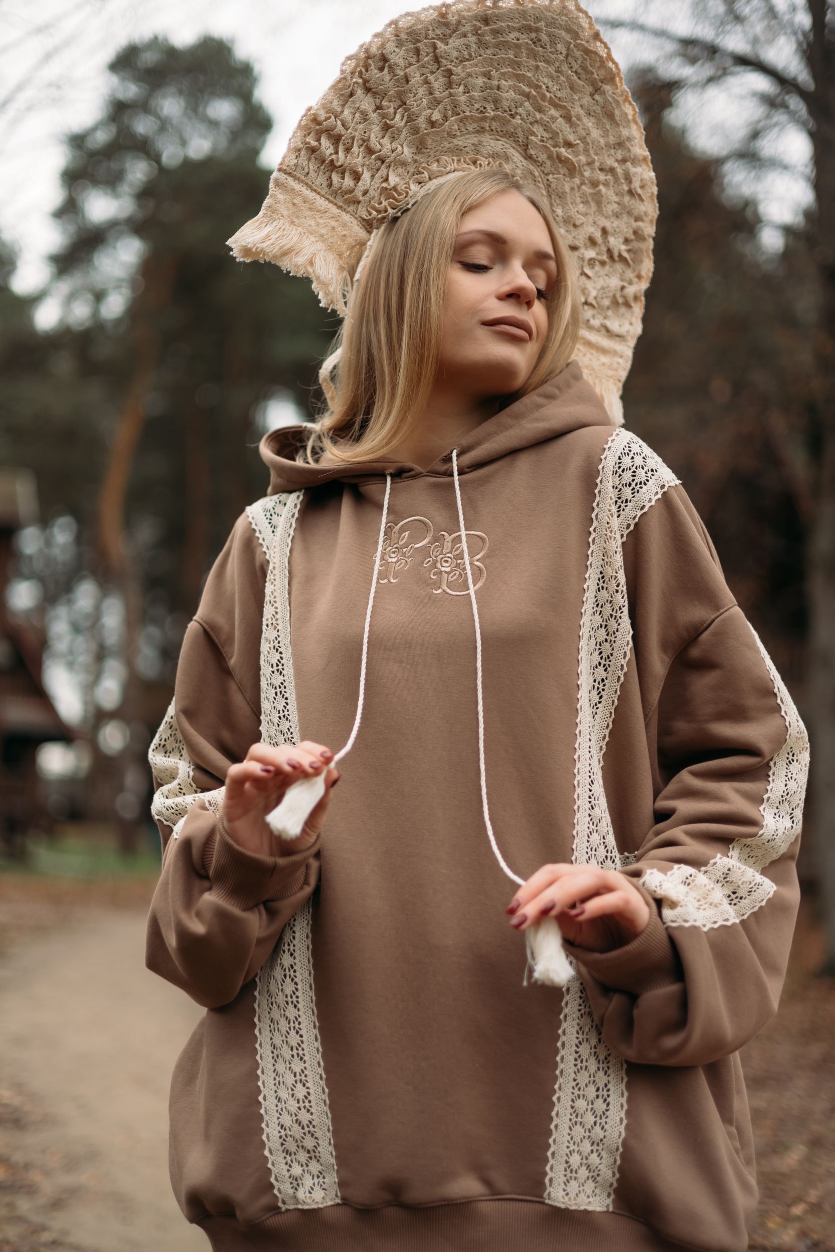 Худи «Кружева»