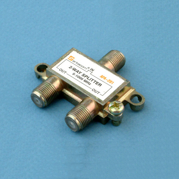 разветвитель f на 2 tv (5-1000mhz). антенный делитель на 2tv "blackmor" с проводом. Alencom антенный разветвитель на 2500mnz. разветвитель для нтв+ на 2 телевизора. сплиттер антенный на 3 направления 8 dcb lans.