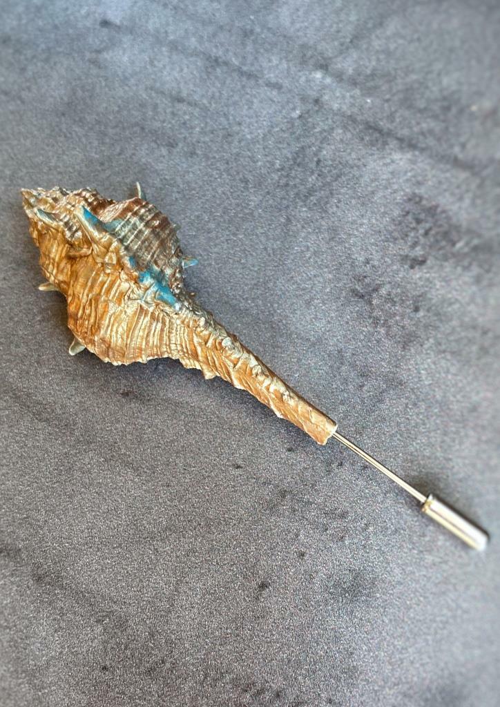 Брошь ракушка. Желтая