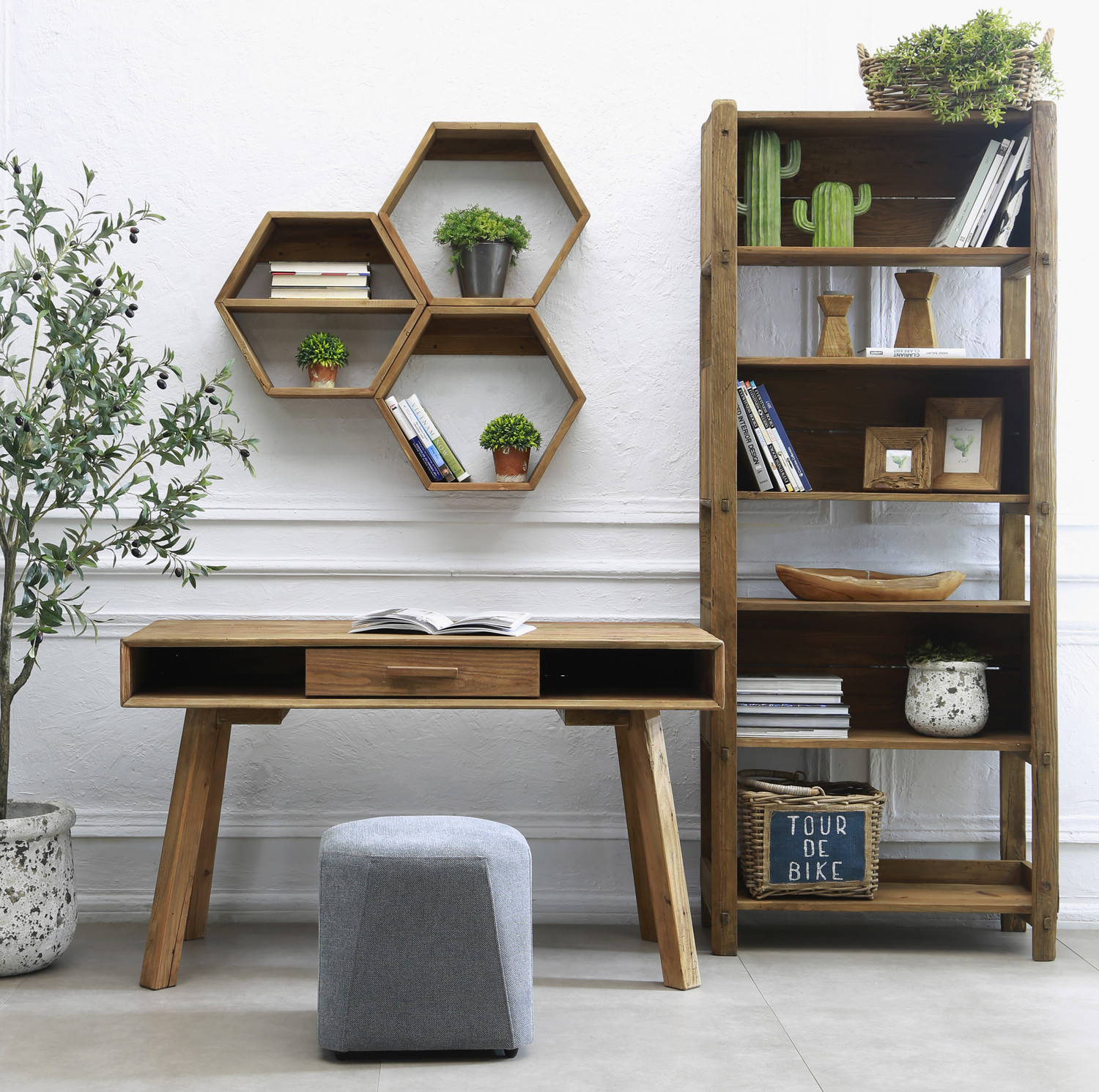 Стол  Miranda&Serena   письменный AH616  