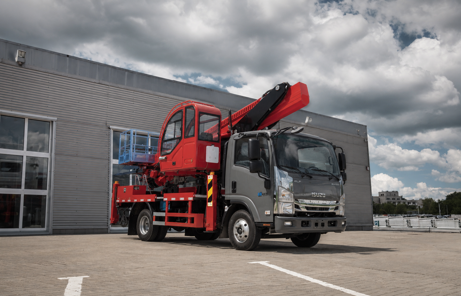 Автовышка Isuzu Elf 21 метр