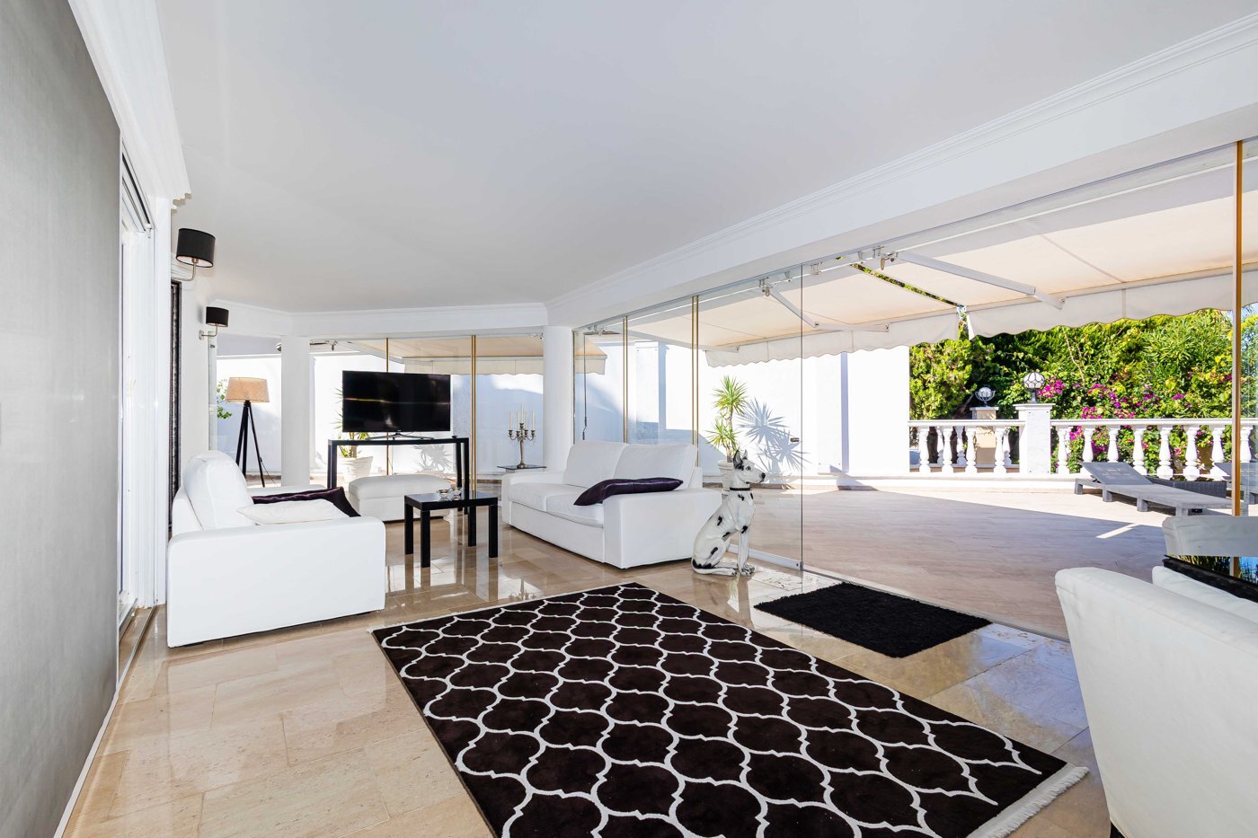 Goldbau Villa · 3+1 — zdjęcie 2
