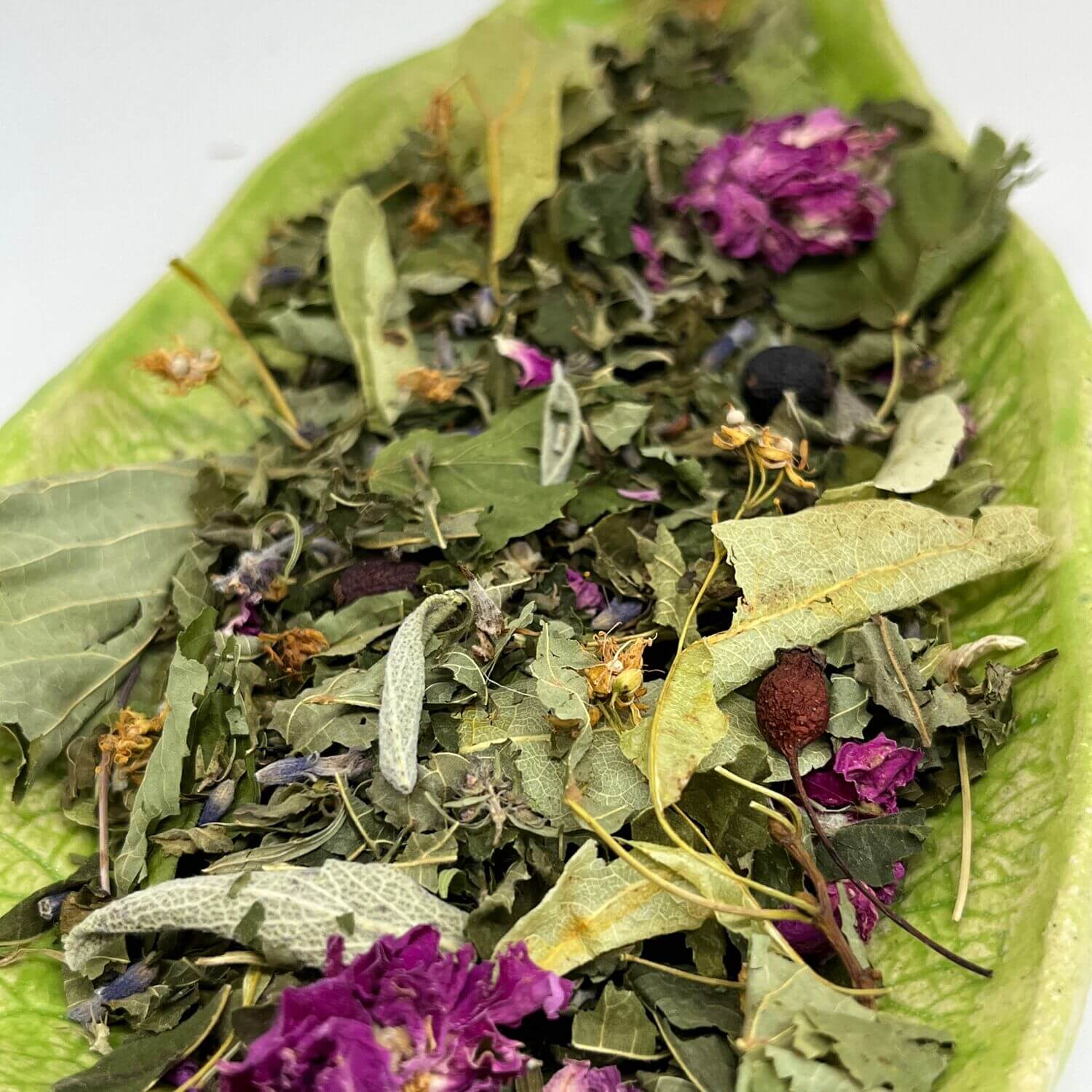 Чай долголетия. Крымский травяной чай. Травяной чай долголетия. Цветочный чай. Чай травяной Крымский сбор.