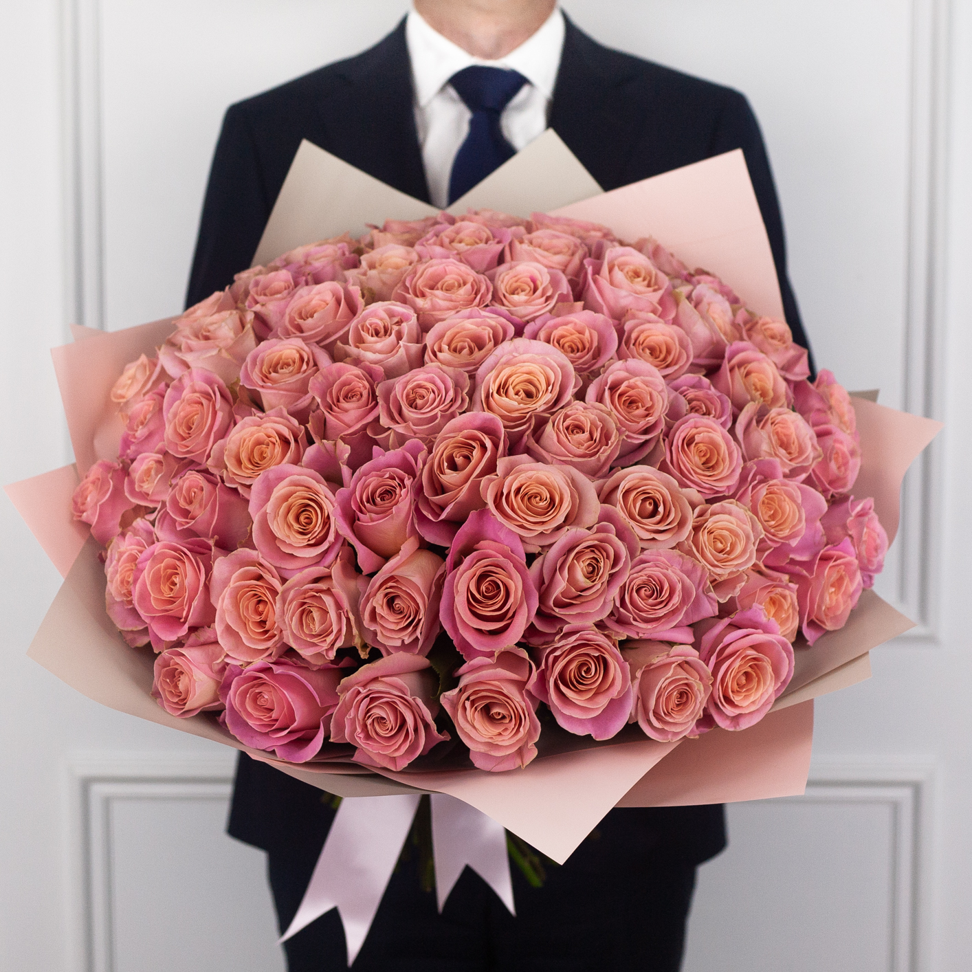 Bouquet of 75 pink Ecuadorian roses
