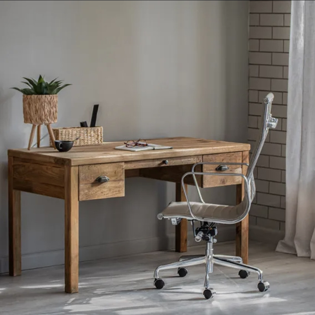 Стол  Miranda&Serena   письменный Y606  