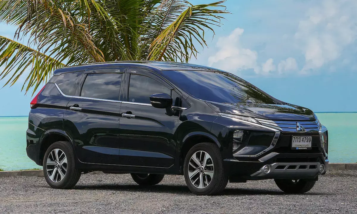 Mitsubishi Xpander (7 мест)