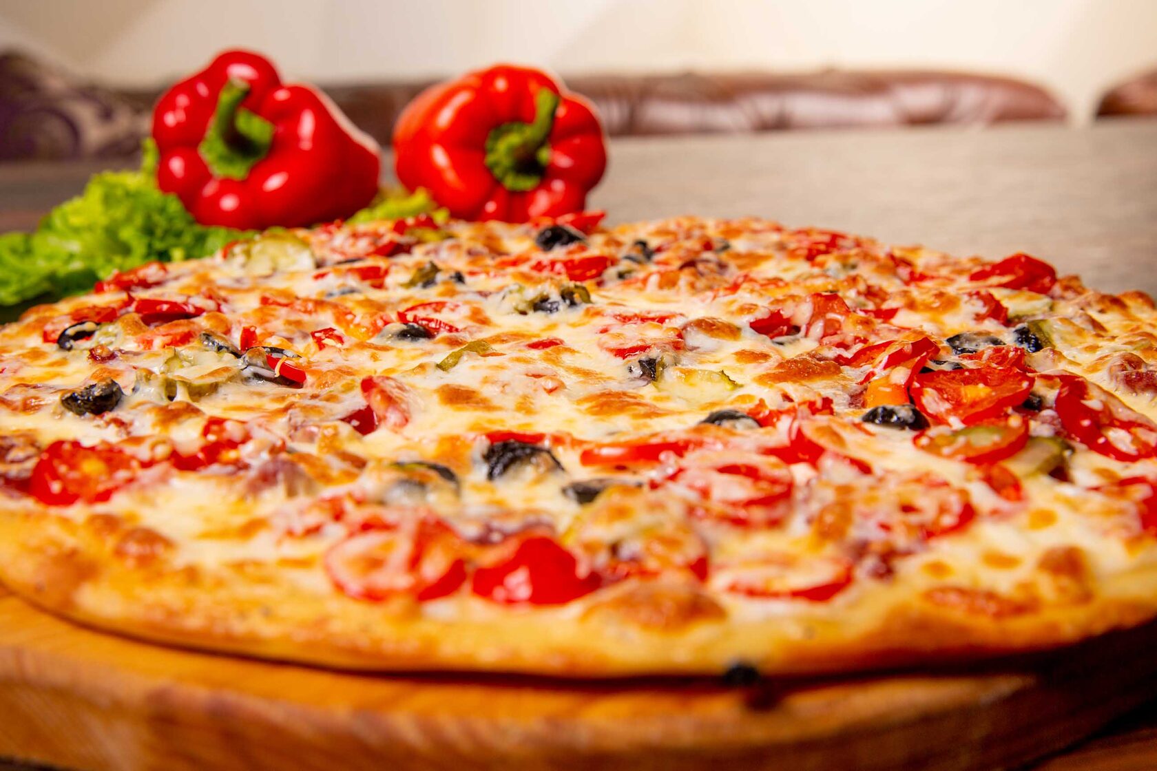 пицца рецепт с помидором колбасой и сыром фото 51