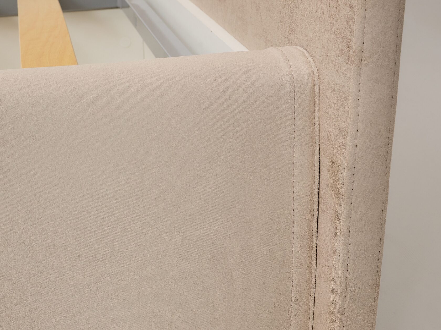 Качественная "состыковка" деталей кровати