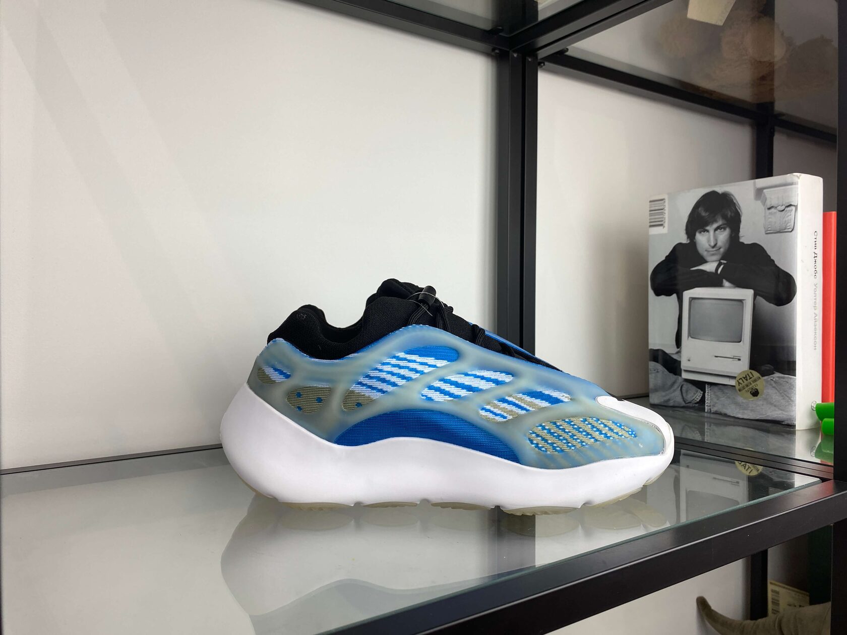 yeezy 700 v3 adults arzareth