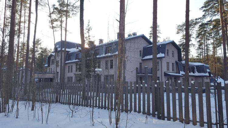 Гериатрический центр в курортном районе — фотография проекта