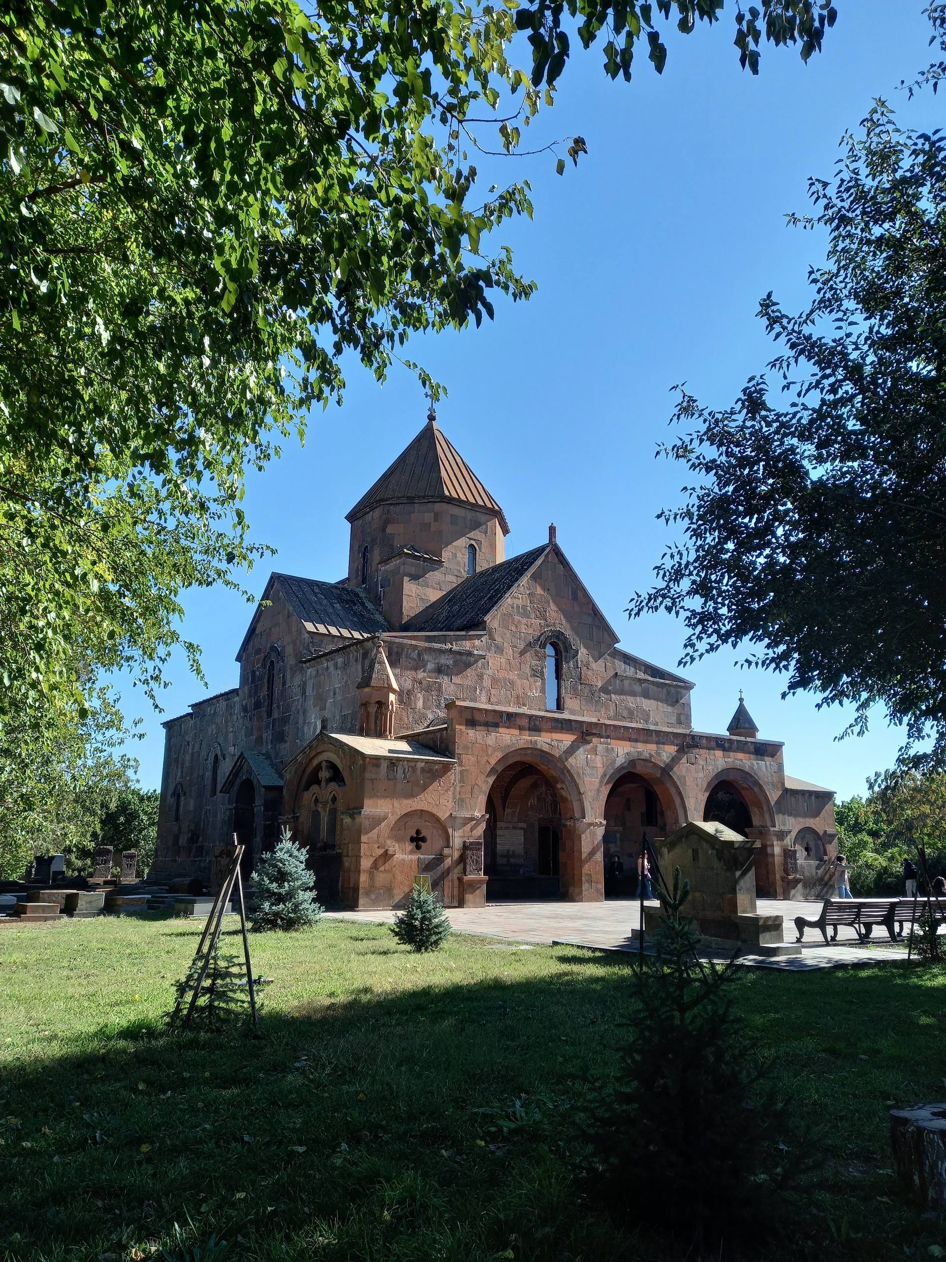 Эчмиадзин и Звартноц за один день — фото 1