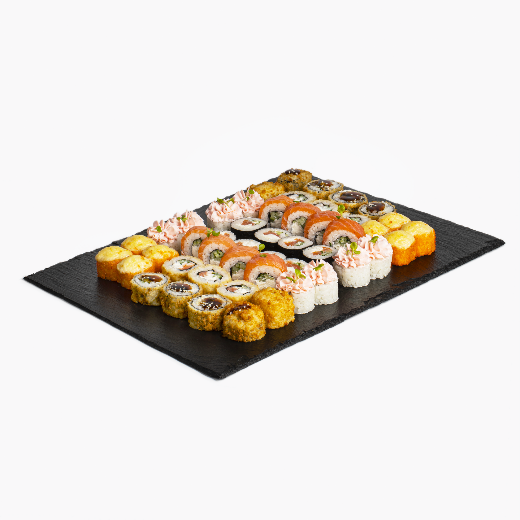 Заказать набор роллов с Филадельфией на большую компанию в Новосибирске