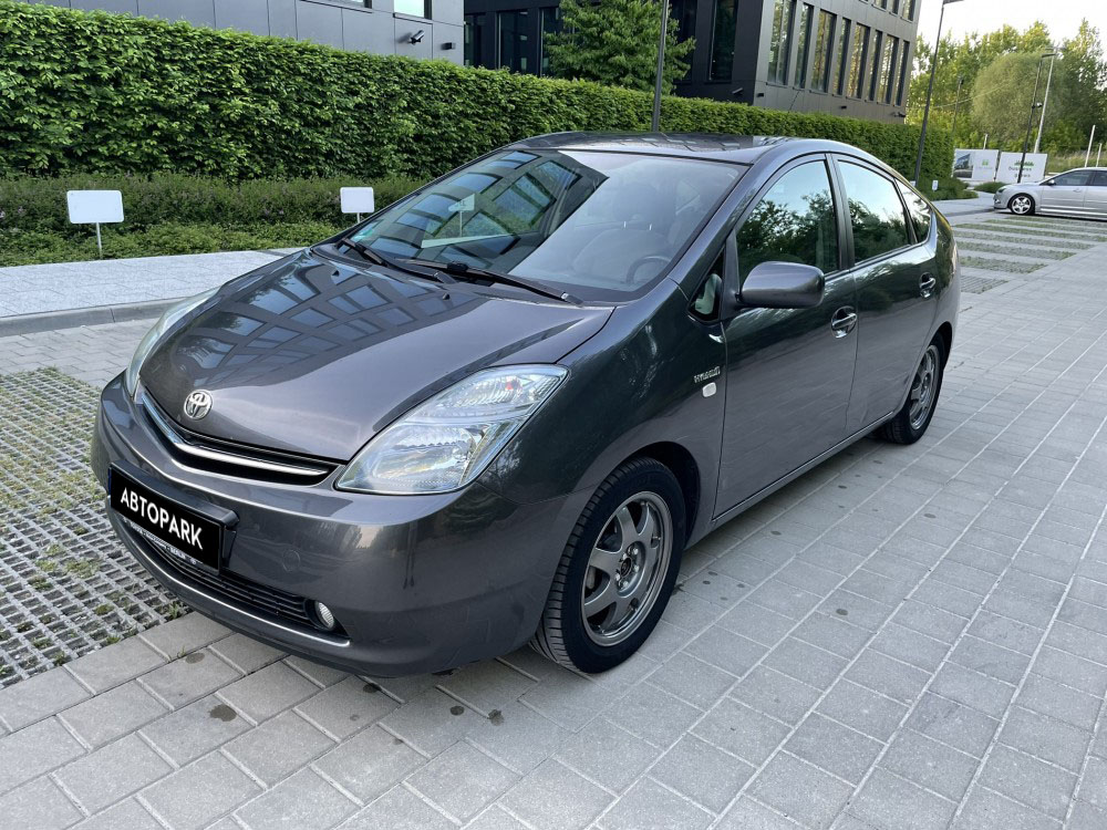 Toyota Prius 20