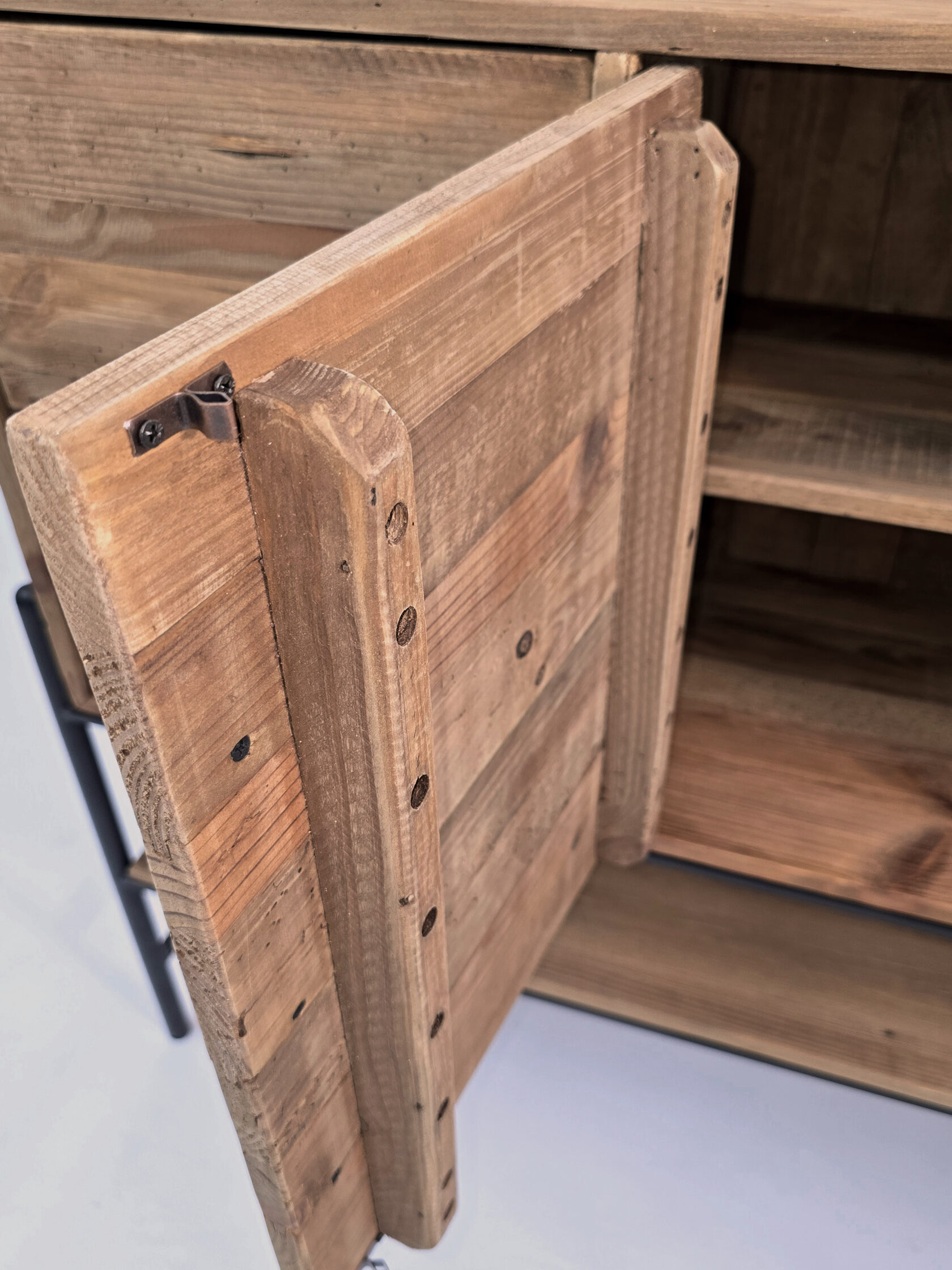 Комод Miranda&Serena