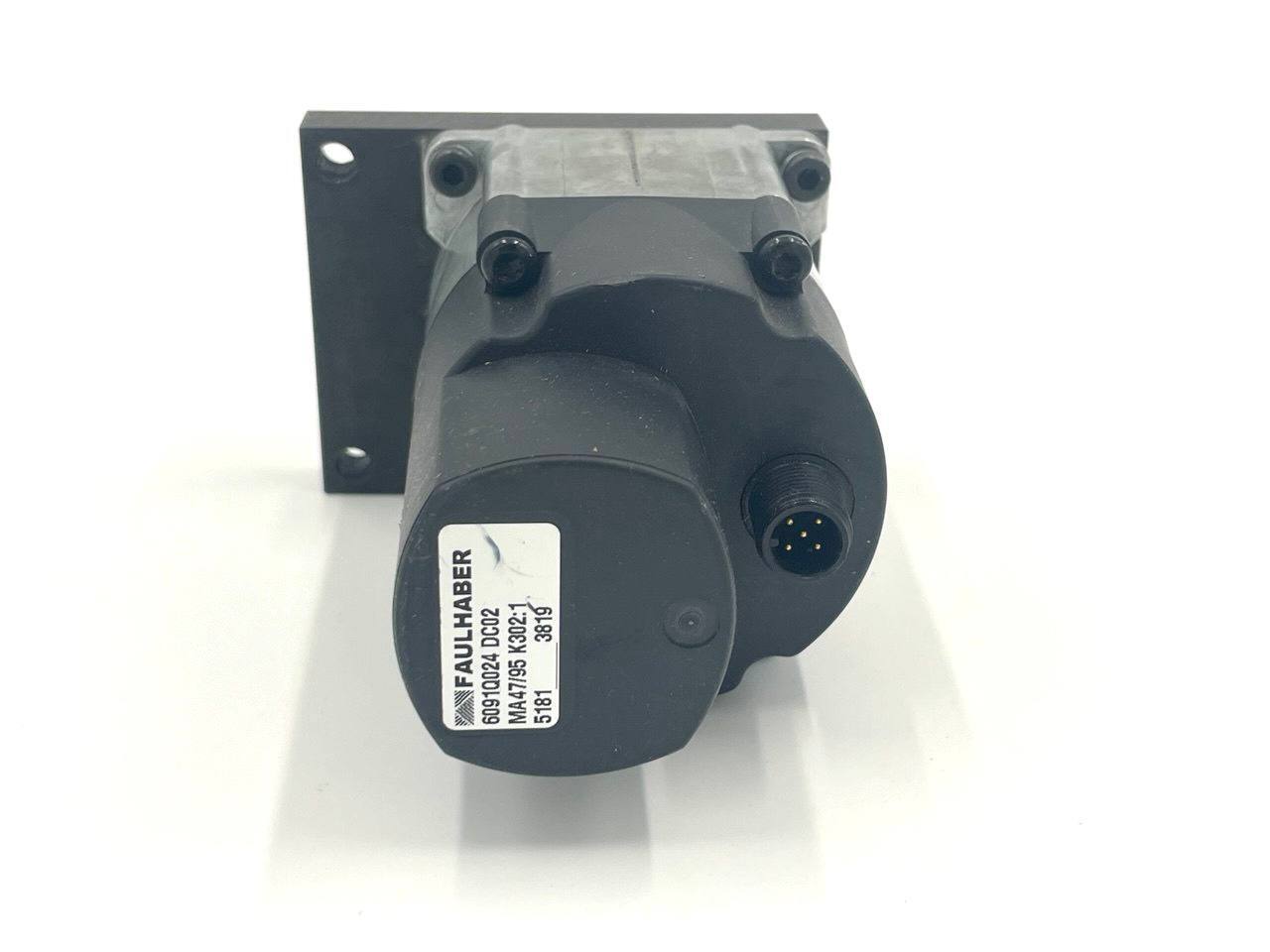 Мотор FAULHABER (арт. 60910024 DC02 X MA47/95 K302:1)