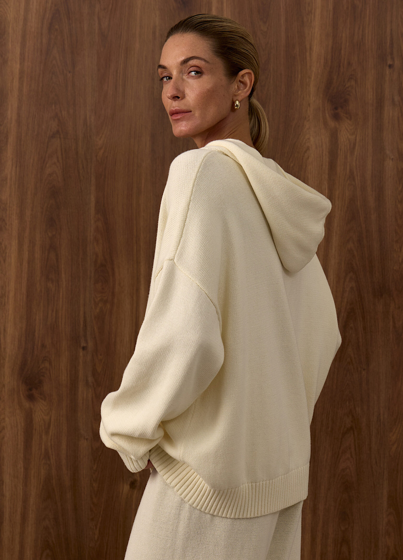 

Вязаный комплект Harmony Outdoor: худи + брюки - Белый, Milk;белый