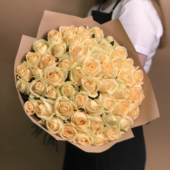 Roses 51 pcs pinch