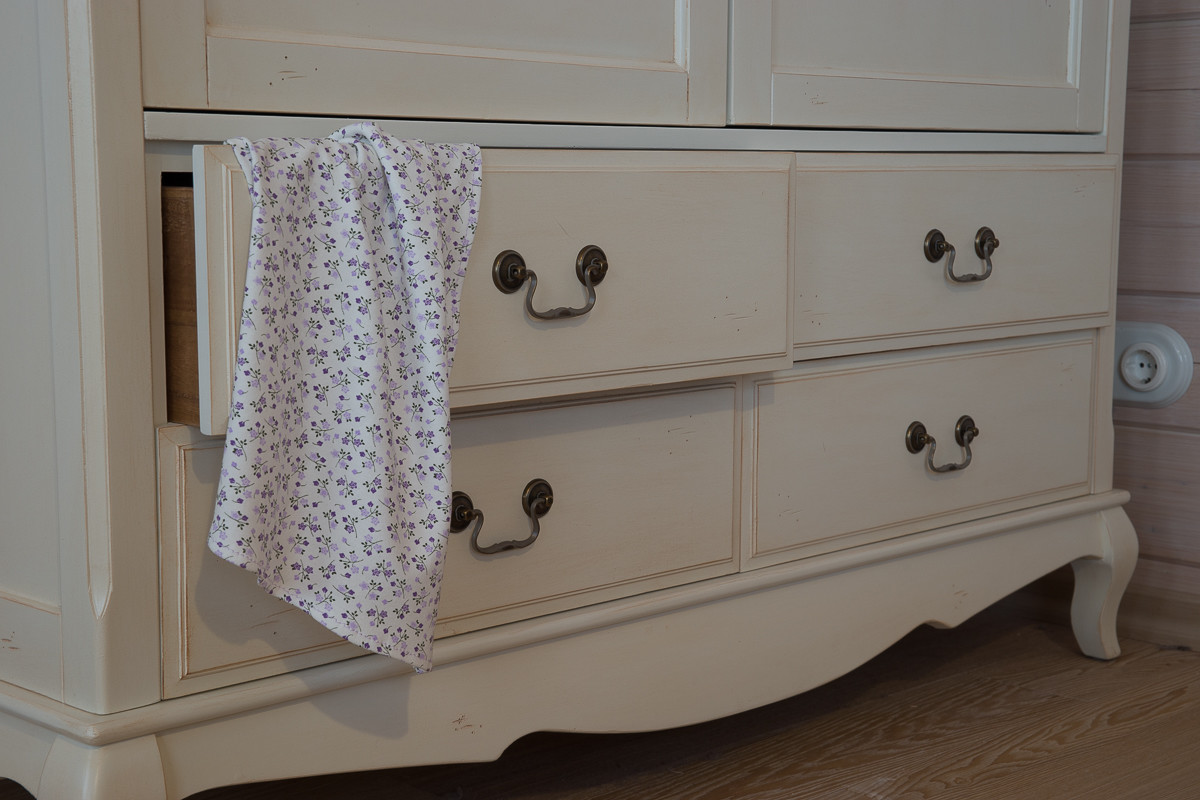 Шкаф  Miranda&Serena   2-х дверный ST9327KR-2