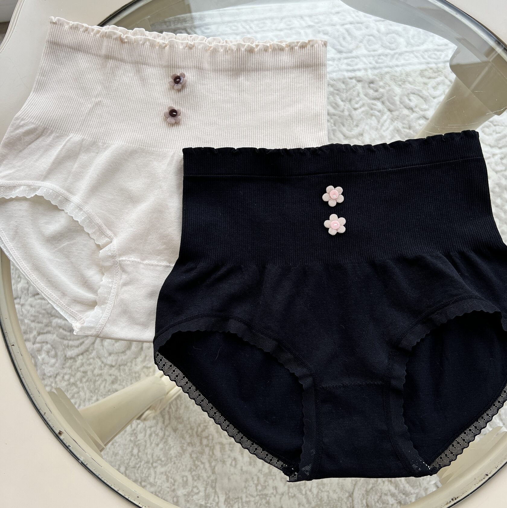 Трусы женские утягивающие, моделирующие (2 штуки)