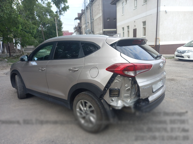 Hyundai Tucson — повреждения после ДТП
