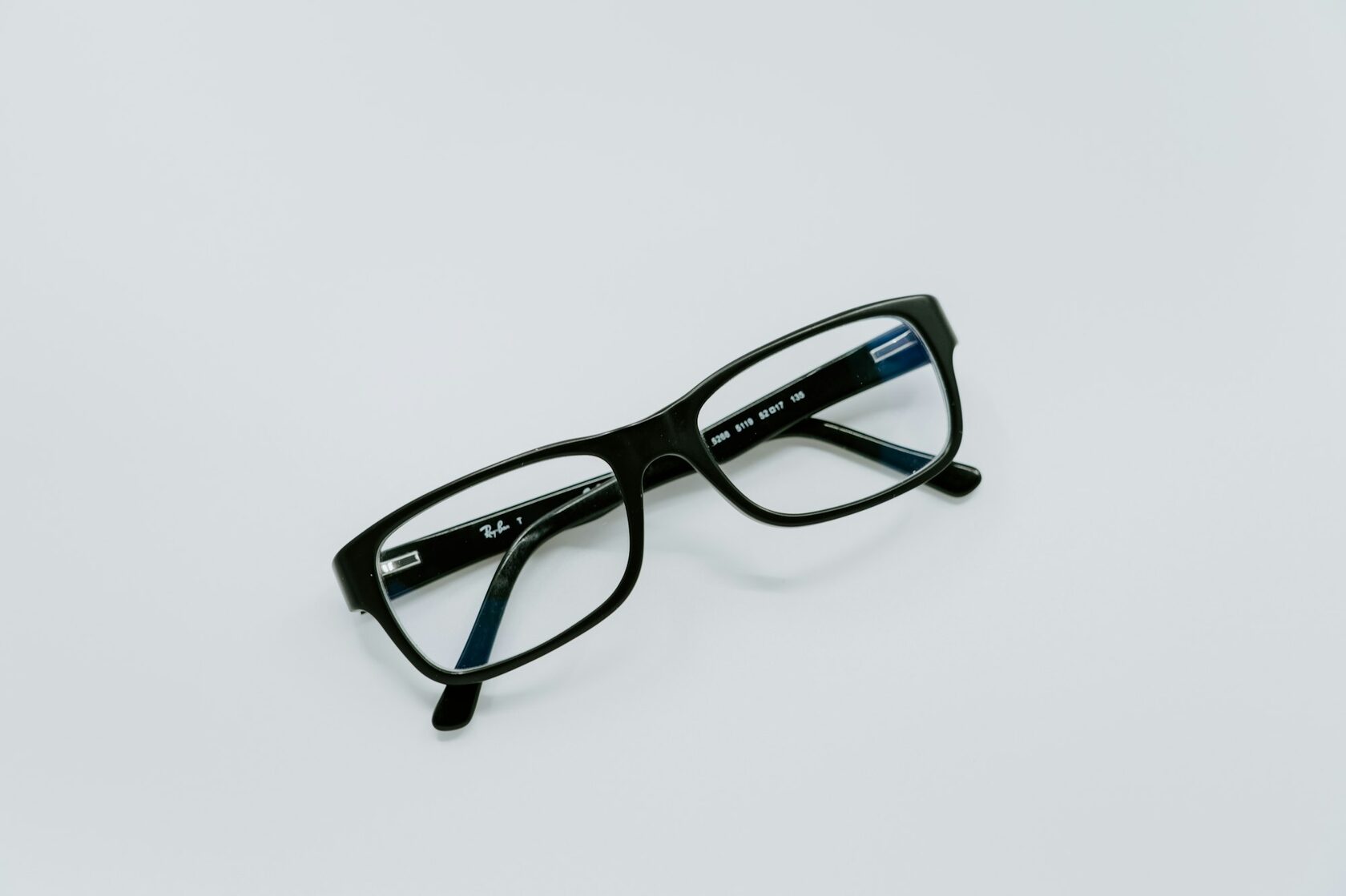 Очки Ray-Ban Meta в чёрной оправе