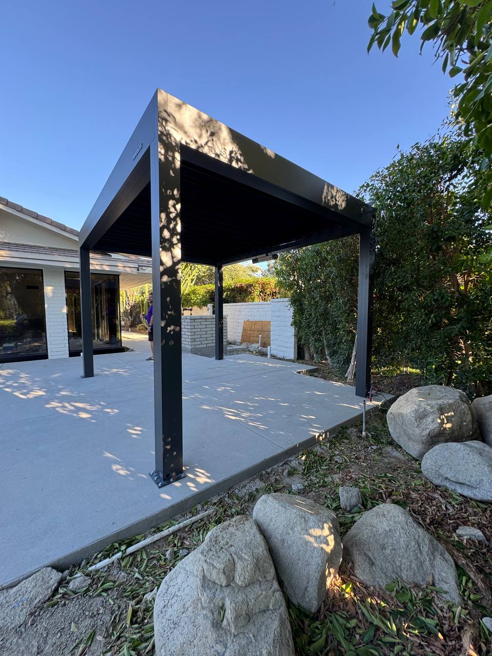 Completed Lake Forest motorized pergola project detail