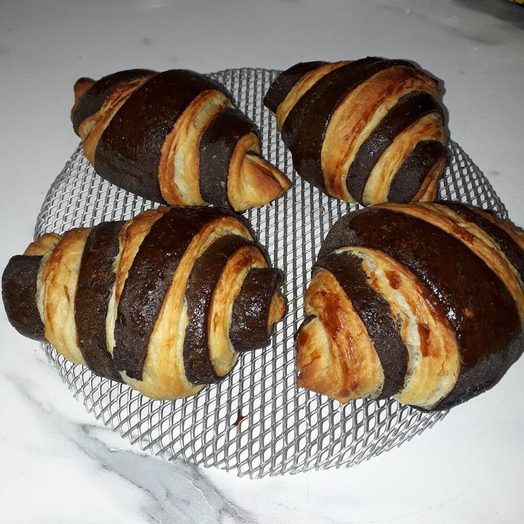 Двухцветные круассаны ученицы Ольги Марковой