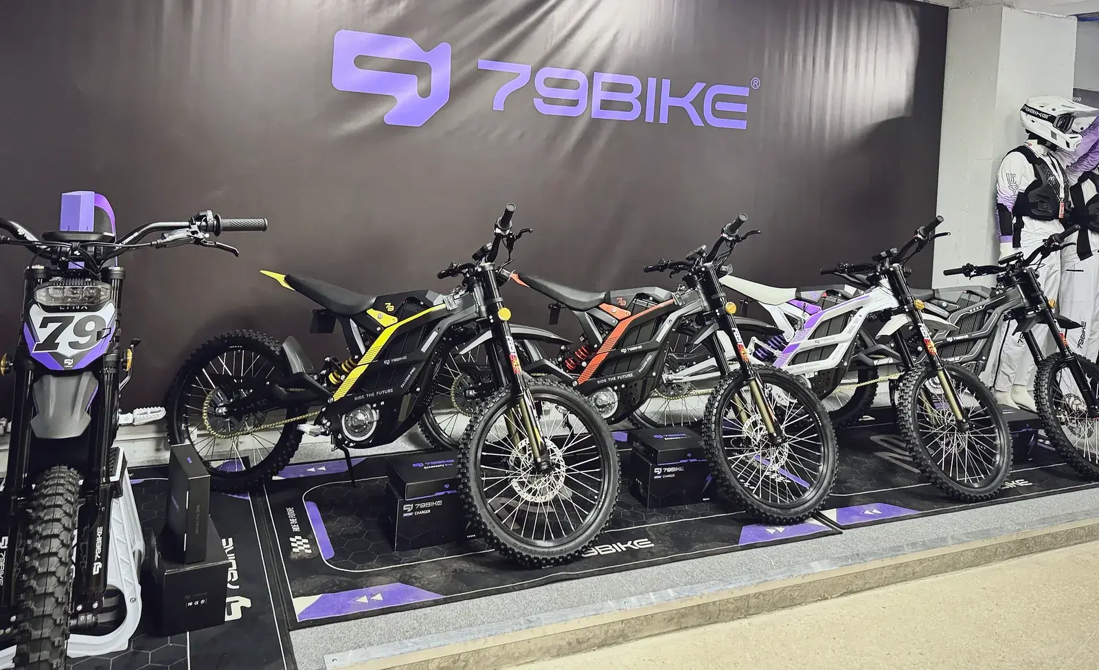 Шоурум 79BIKE в Москве: Все модели в шоуруме — смотрите и сравнивайте вживую