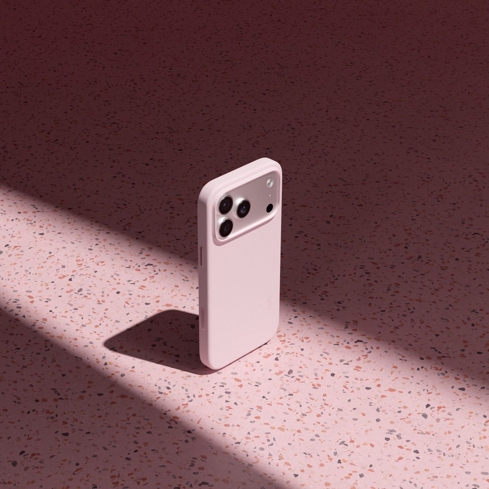 Чехол MOFT Snap Case MOVAS цвета Light Pink на iPhone 17 Pro
