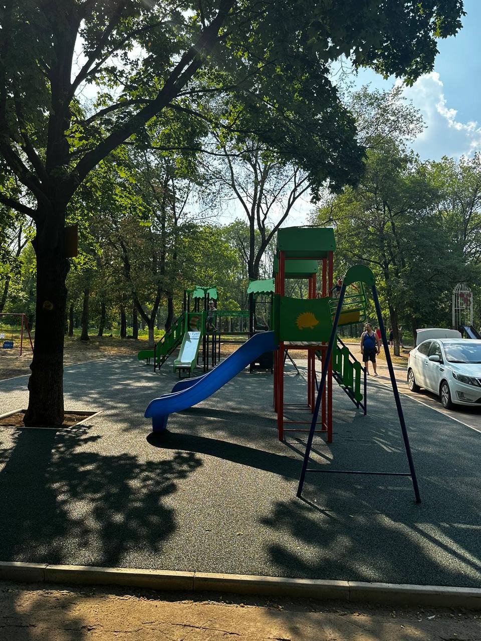 Детская площадка в Алчевске